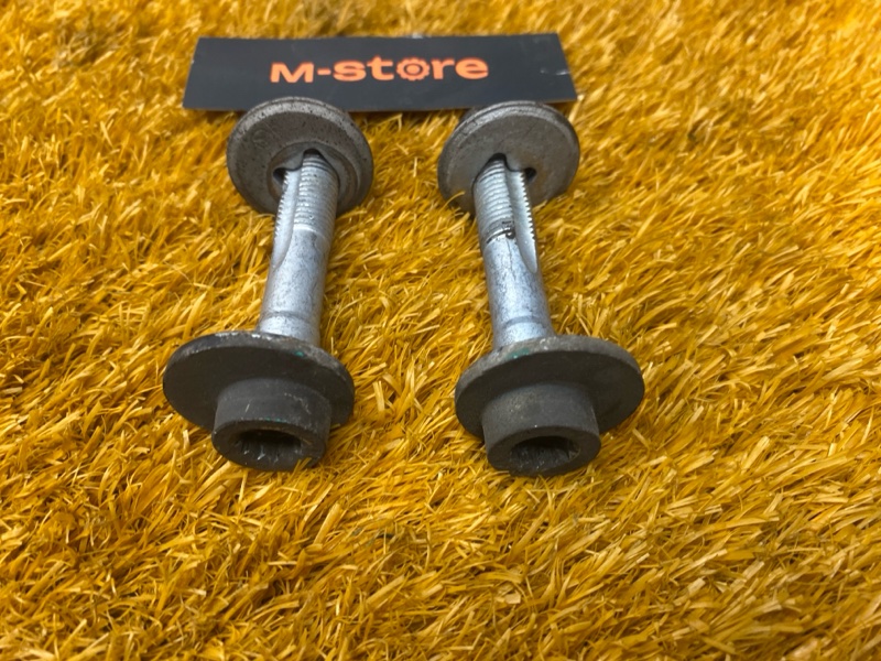 Болт развальный, 1000 рублей, Красноярск