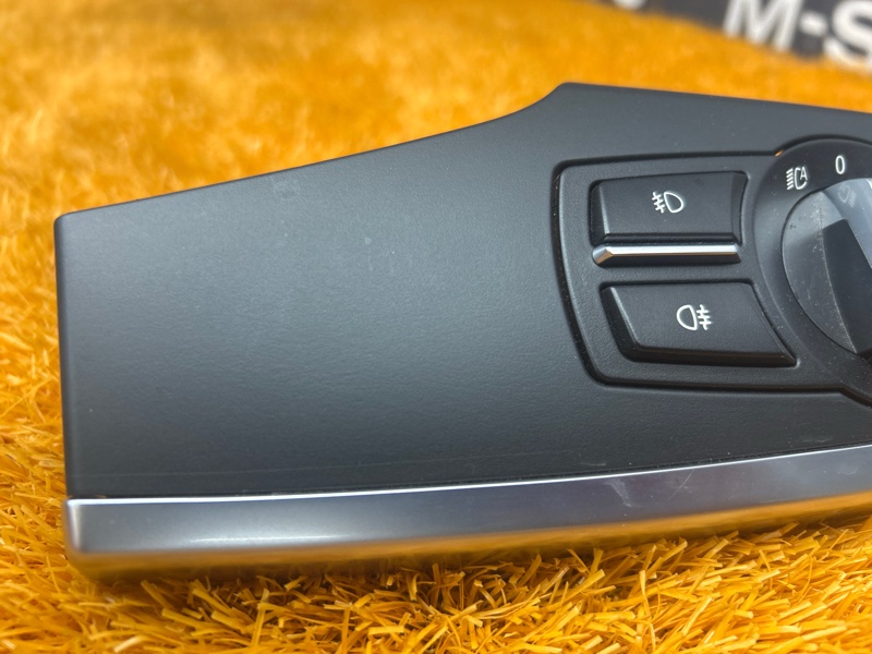 Переключатель света фар, 1000 рублей, Красноярск