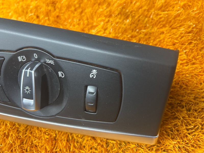 Переключатель света фар, 1000 рублей, Красноярск