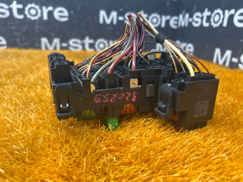 блок предохранителей, 2000 рублей, Красноярск