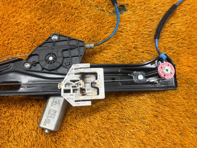 стеклоподъемник, 2000 рублей, Красноярск