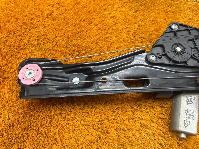 стеклоподъемник, 2000 рублей, Красноярск