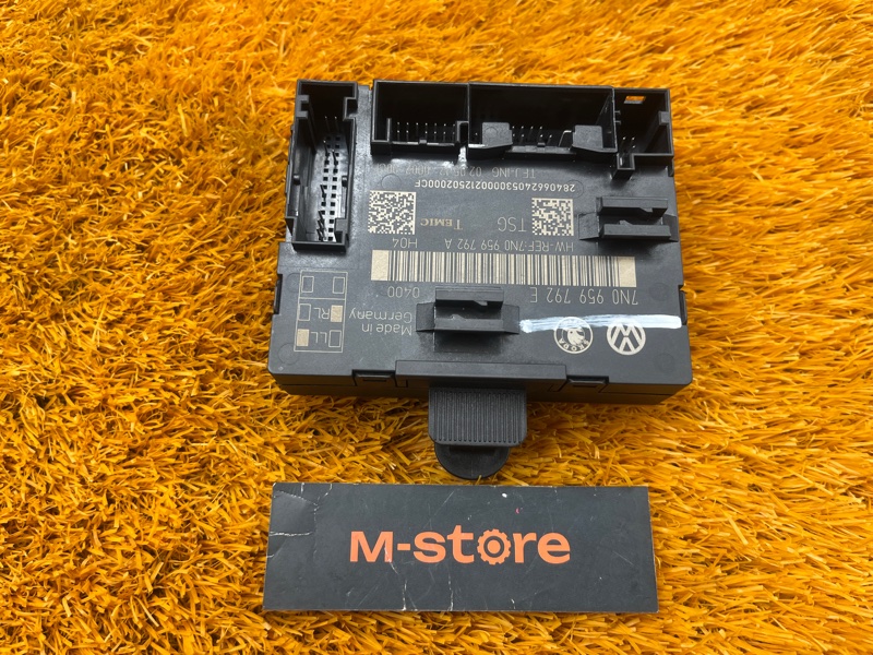 Блок управления дверью, 1000 рублей, Красноярск