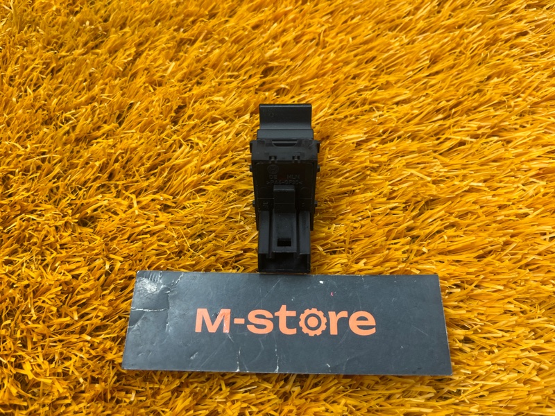 кнопка стеклоподъемника, 400 рублей, Красноярск