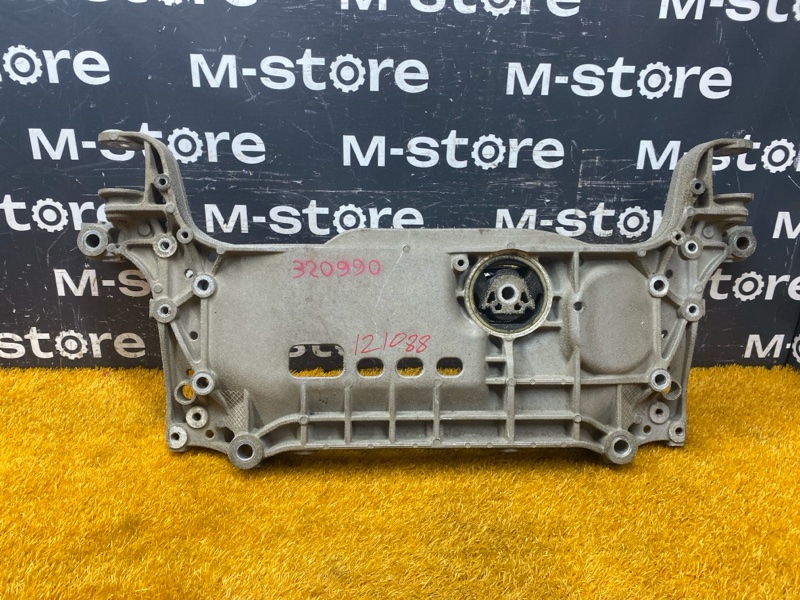 Балка поперечная (подрамник), 4000 рублей, Красноярск