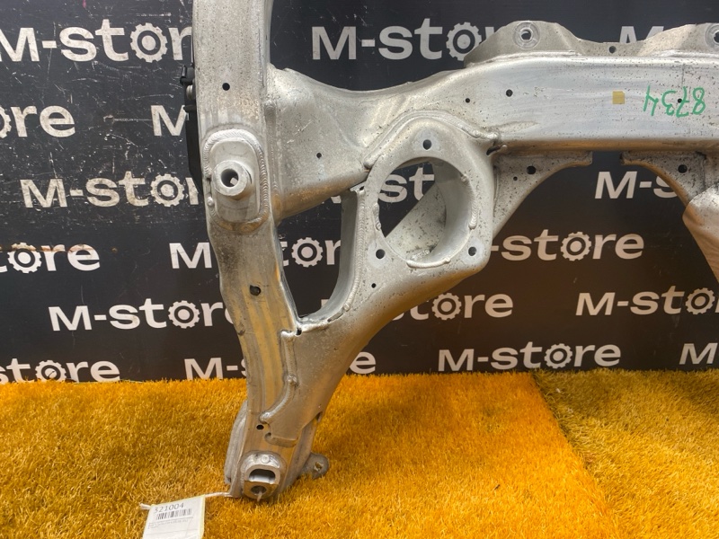 Балка поперечная (подрамник), 5000 рублей, Красноярск