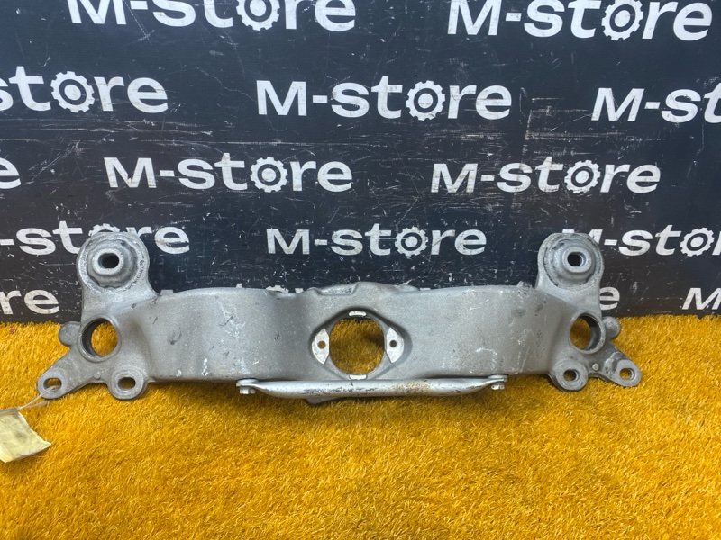 Кронштейн КПП, 2000 рублей, Красноярск