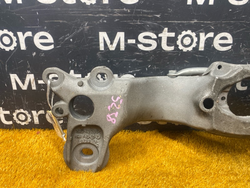 Кронштейн КПП, 2000 рублей, Красноярск