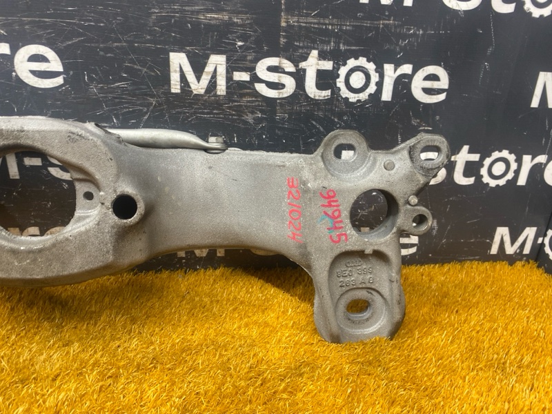 Кронштейн КПП, 2000 рублей, Красноярск