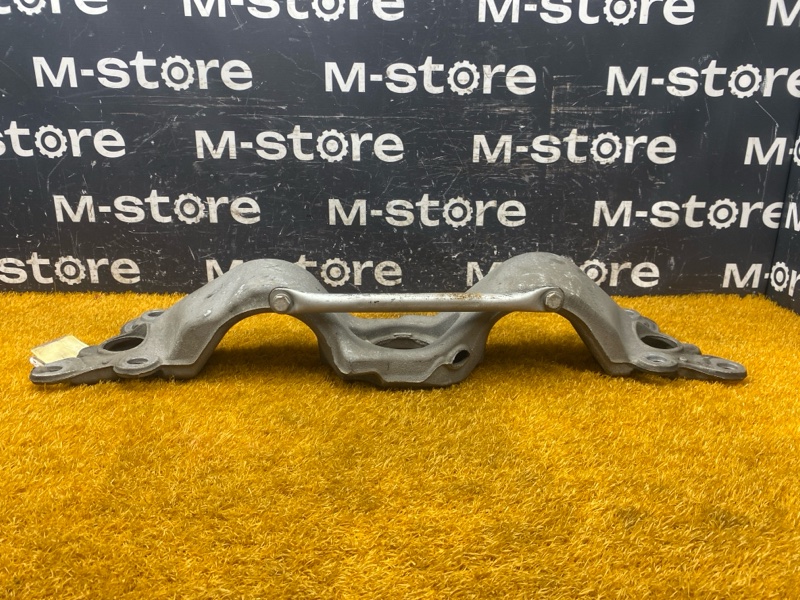 Кронштейн КПП, 2000 рублей, Красноярск