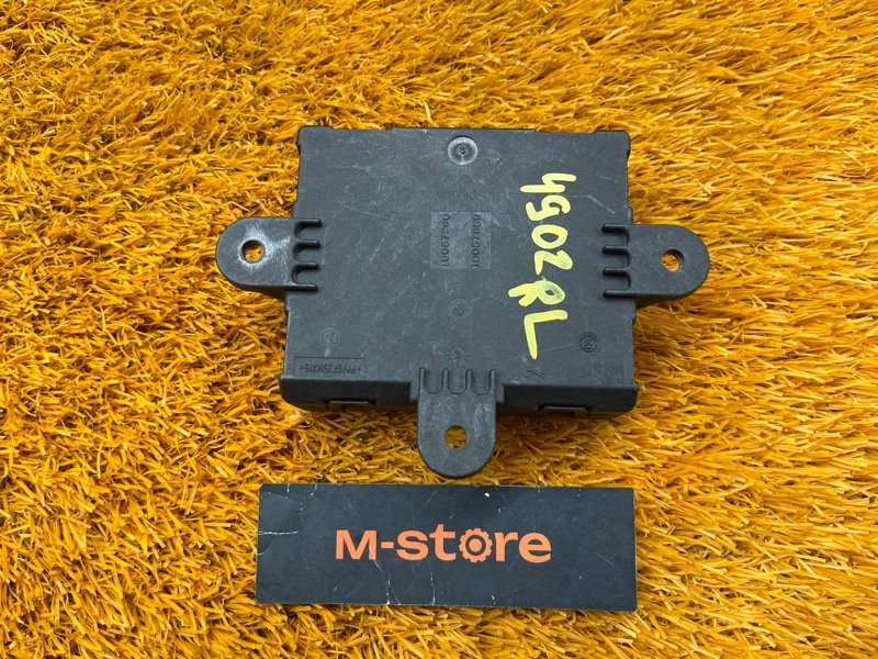 Блок управления дверью, 1000 рублей, Красноярск