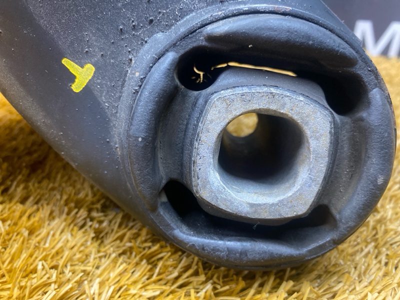 Балка поперечная (подрамник), 2000 рублей, Красноярск