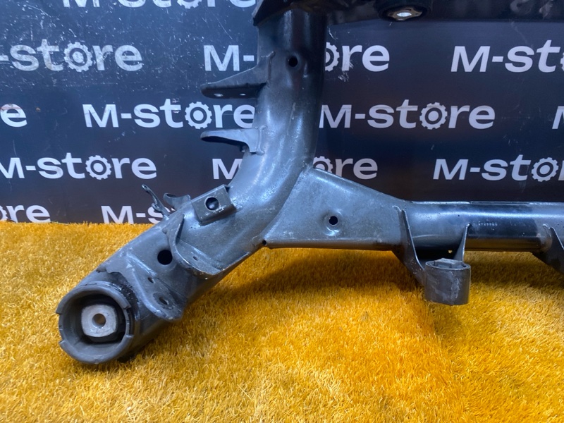 Балка поперечная (подрамник), 2000 рублей, Красноярск