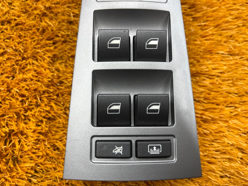 Блок управления стеклоподъемниками, 1000 рублей, Красноярск