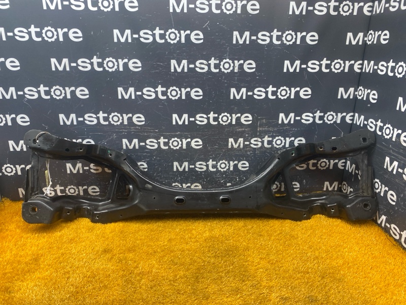 Балка поперечная (подрамник), 300 рублей, Красноярск