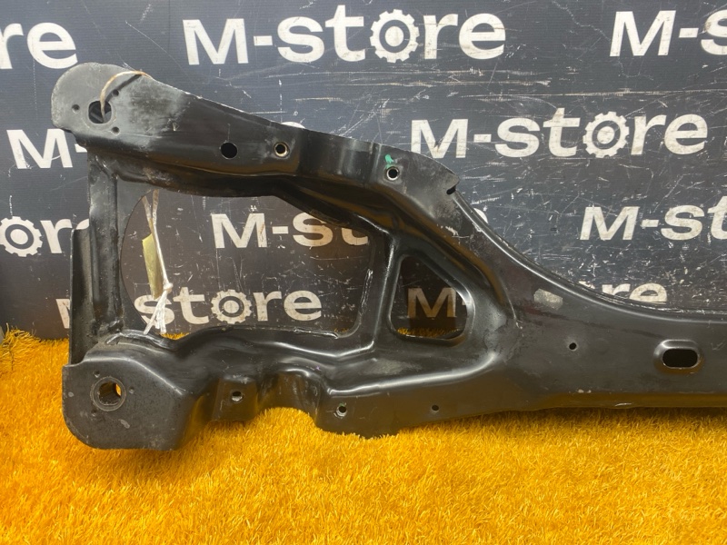 Балка поперечная (подрамник), 300 рублей, Красноярск