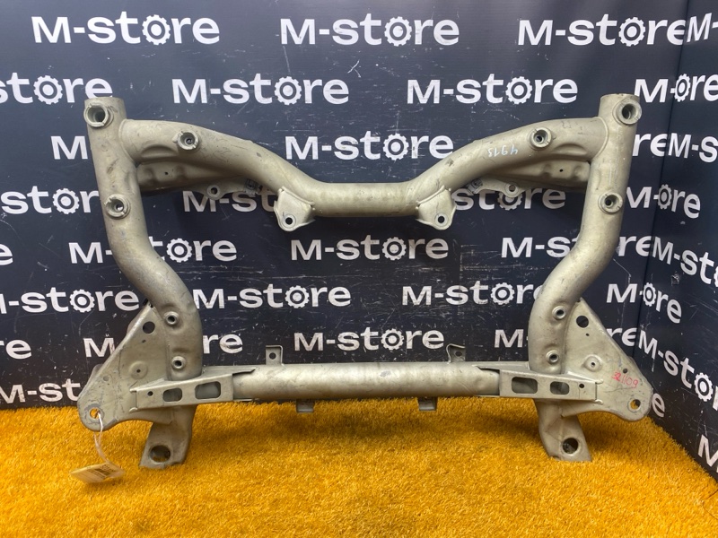 Балка поперечная (подрамник), 6700 рублей, Красноярск