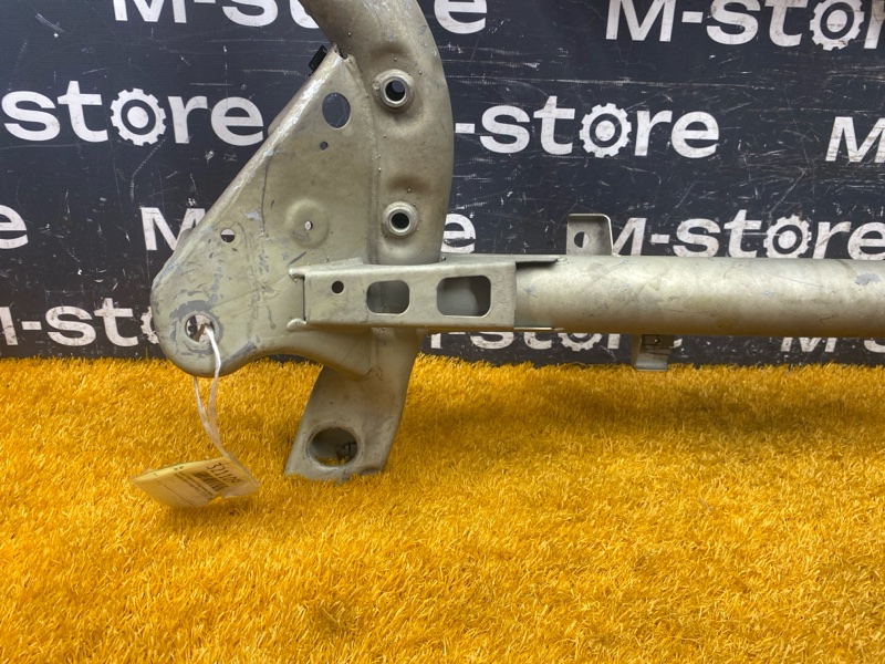 Балка поперечная (подрамник), 6700 рублей, Красноярск