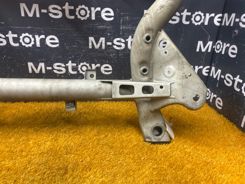 Балка поперечная (подрамник), 6700 рублей, Красноярск