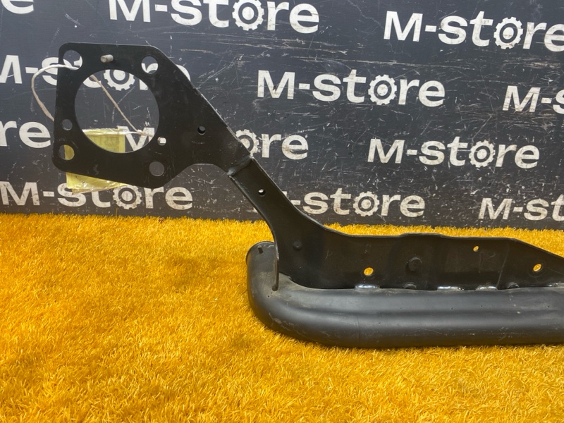 Балка поперечная (подрамник), 1500 рублей, Красноярск