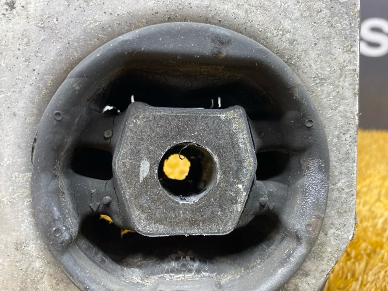 Балка поперечная (подрамник), 1200 рублей, Красноярск