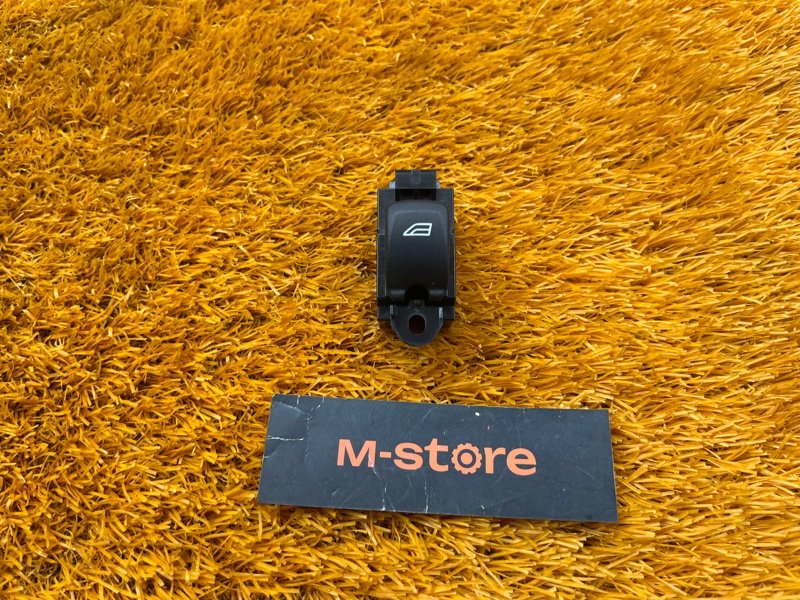 кнопка стеклоподъемника, 500 рублей, Красноярск