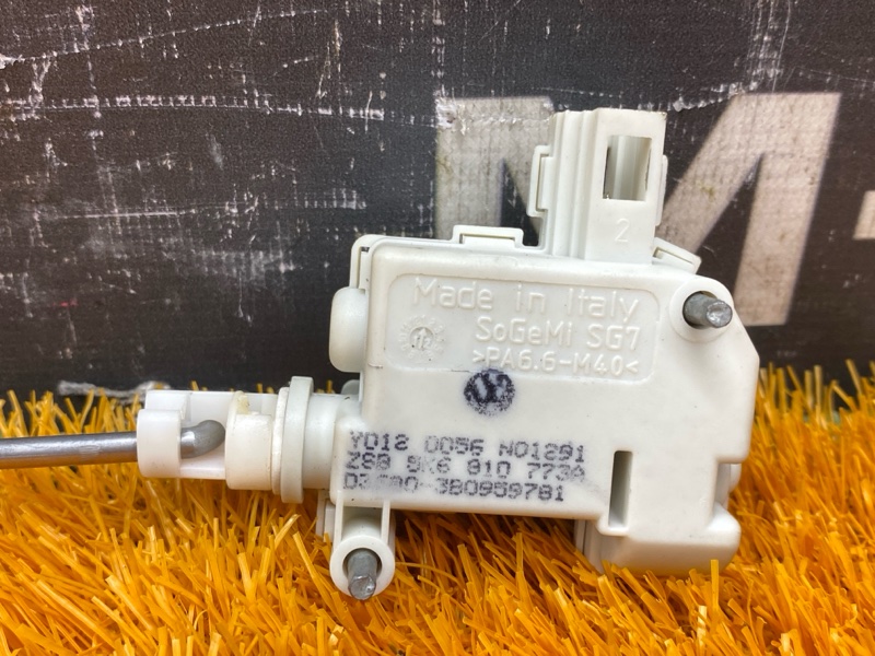 Замок лючка бензобака, 1000 рублей, Красноярск