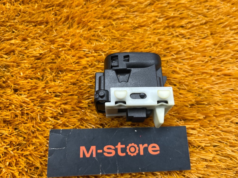 кнопка стеклоподъемника, 300 рублей, Красноярск