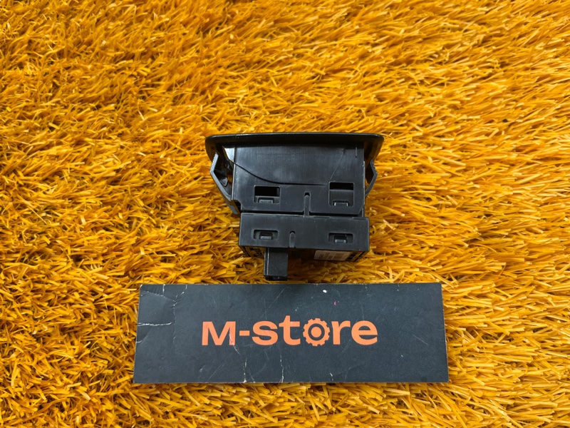 кнопка стеклоподъемника, 200 рублей, Красноярск