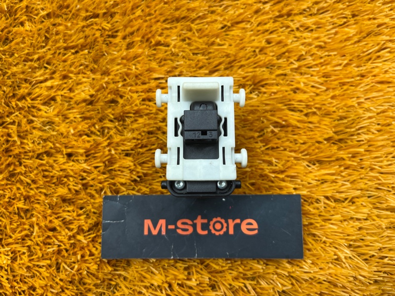 кнопка стеклоподъемника, 300 рублей, Красноярск