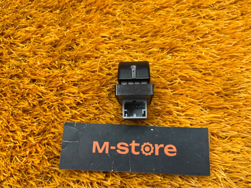 кнопка стеклоподъемника, 200 рублей, Красноярск