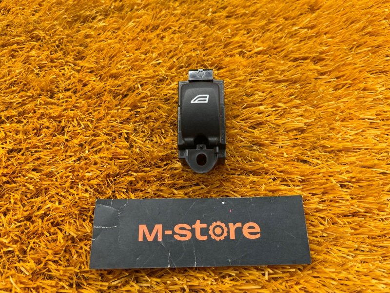 кнопка стеклоподъемника, 500 рублей, Красноярск