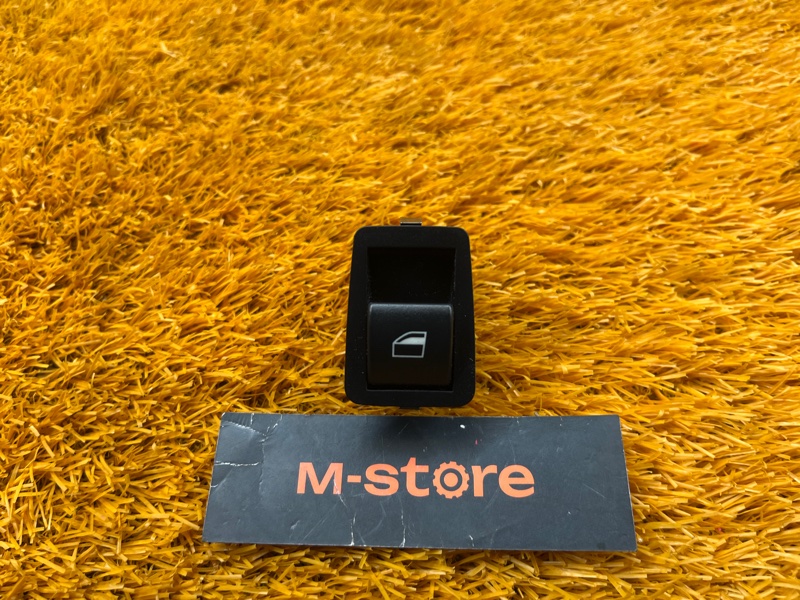 кнопка стеклоподъемника, 500 рублей, Красноярск