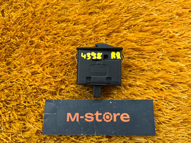 кнопка стеклоподъемника, 500 рублей, Красноярск