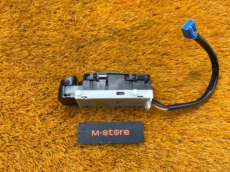 Блок управления стеклоподъемниками, 3500 рублей, Красноярск