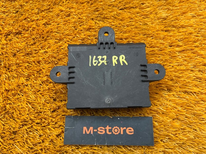 Блок управления дверью, 1000 рублей, Красноярск