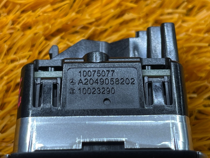 кнопка стеклоподъемника, 300 рублей, Красноярск