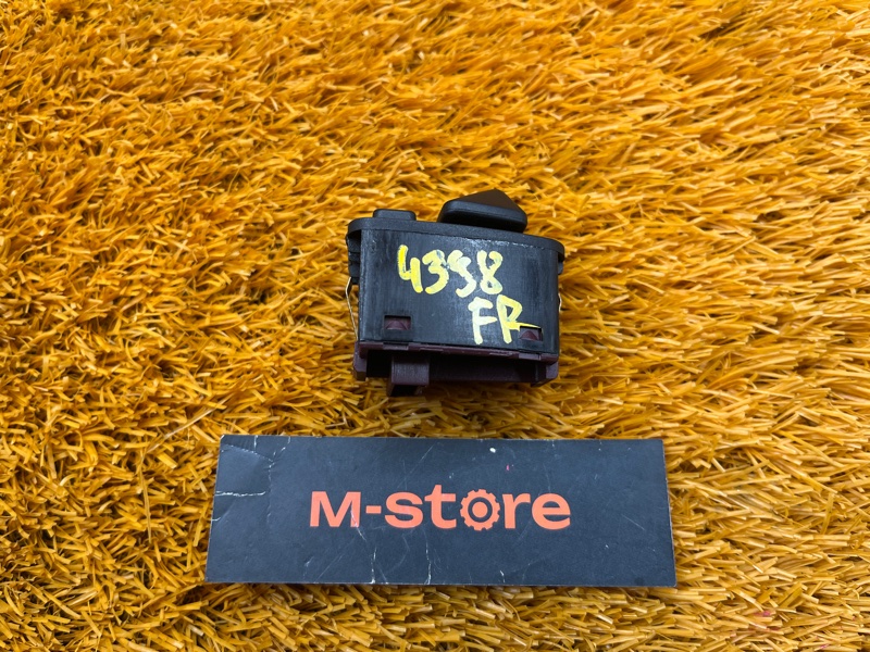 Кнопка регулировки зеркал, 1500 рублей, Красноярск