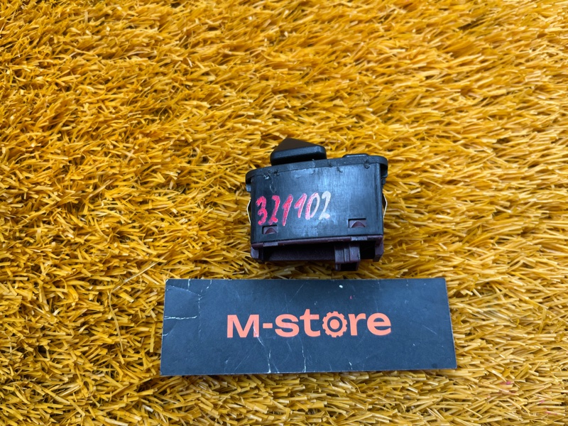 Кнопка регулировки зеркал, 1500 рублей, Красноярск