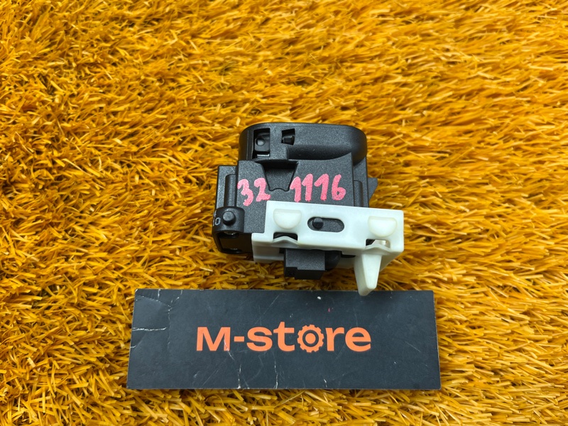 кнопка стеклоподъемника, 300 рублей, Красноярск