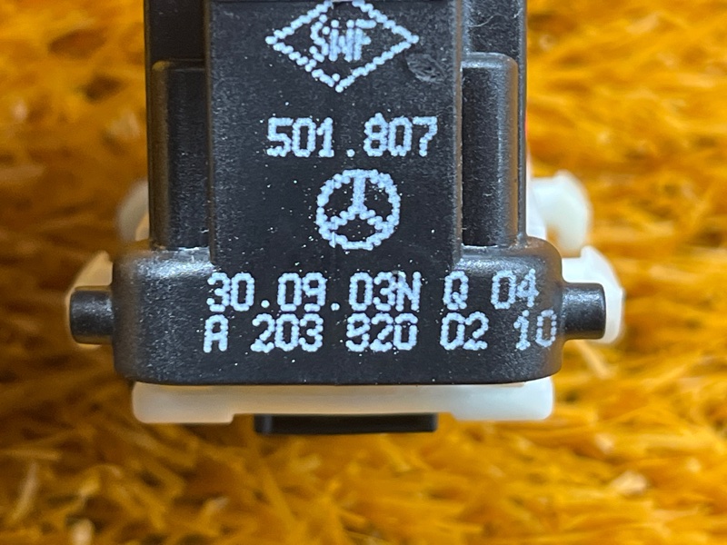 кнопка стеклоподъемника, 300 рублей, Красноярск