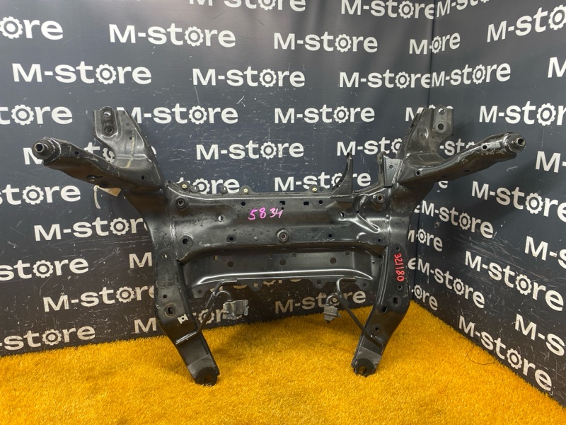 Балка поперечная (подрамник), 8000 рублей, Красноярск