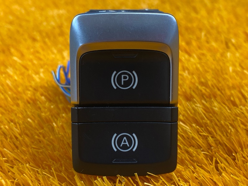 Кнопка стояночного тормоза, 1300 рублей, Красноярск