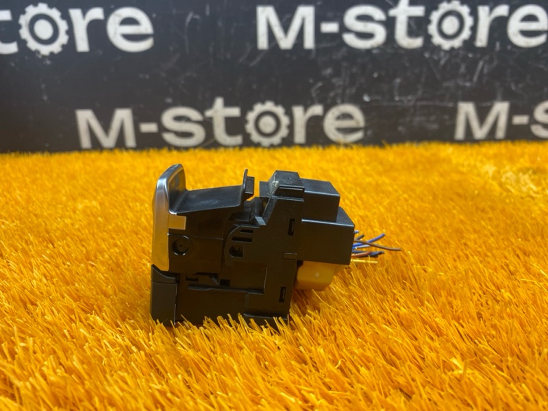 Кнопка стояночного тормоза, 1300 рублей, Красноярск