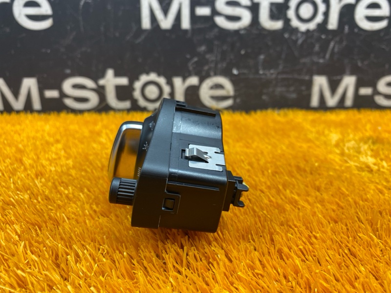 Переключатель света фар, 500 рублей, Красноярск