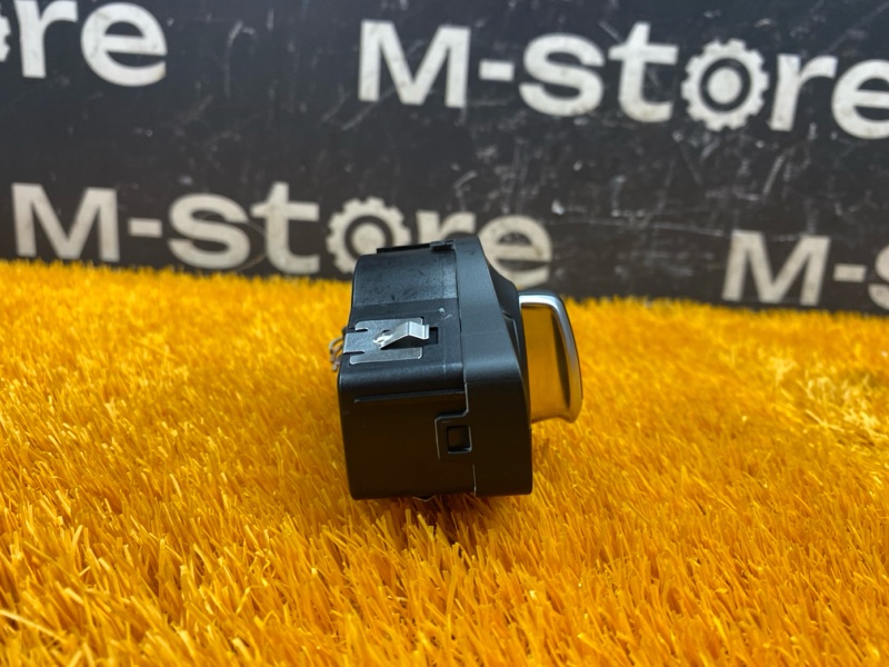 Переключатель света фар, 500 рублей, Красноярск