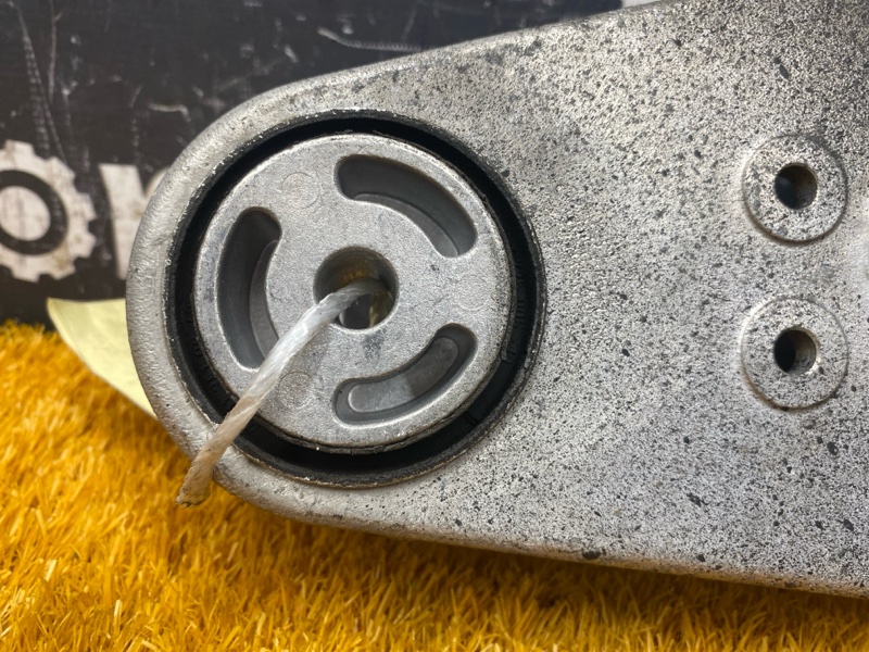 кронштейн редуктора, 400 рублей, Красноярск