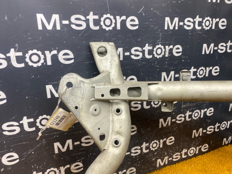 Балка поперечная (подрамник), 6700 рублей, Красноярск