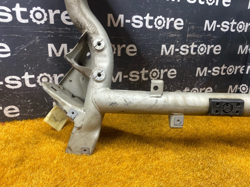 Балка поперечная (подрамник), 6700 рублей, Красноярск