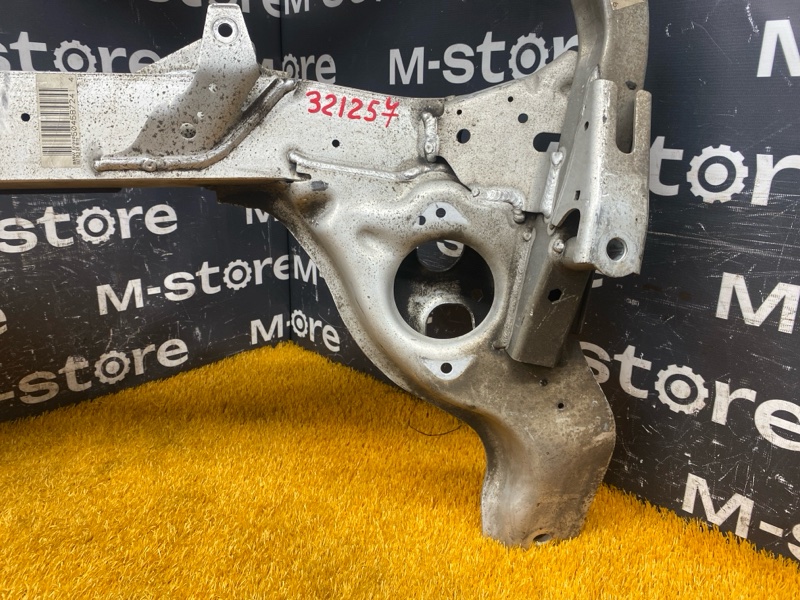 Балка поперечная (подрамник), 2000 рублей, Красноярск